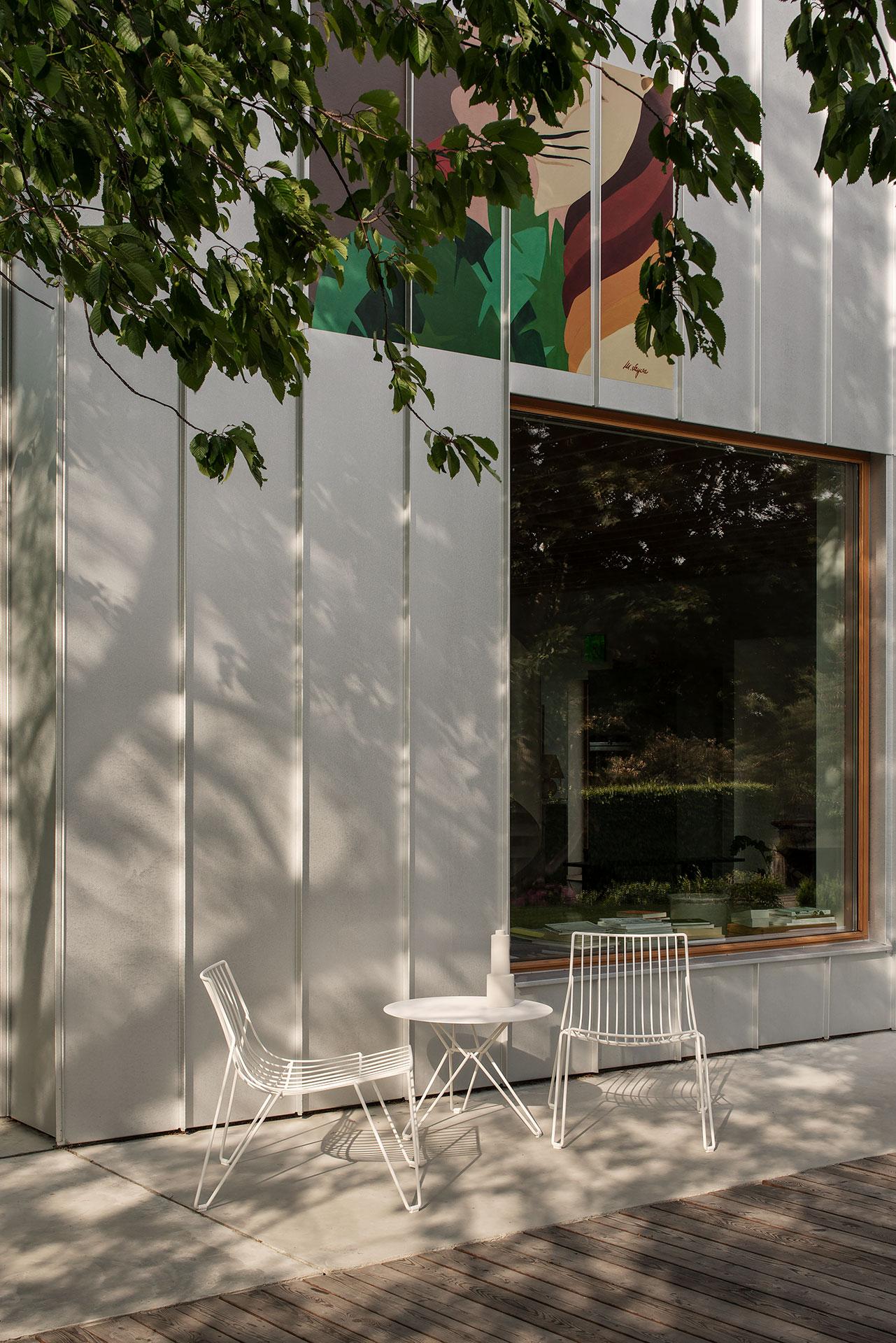 Massproductions TIO -sivupöytä - Image 3