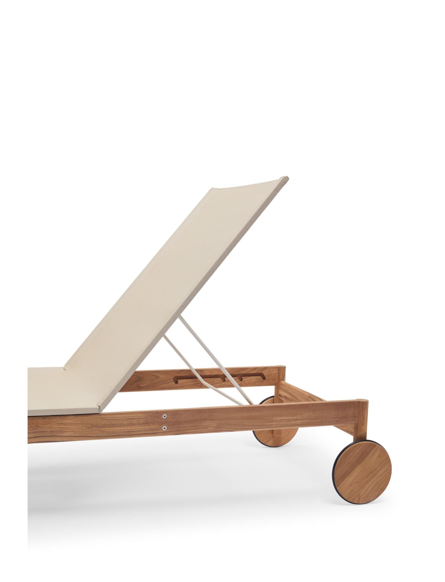 Fritz Hansen PELAGUS -sunbed, sand/teak - Image 2