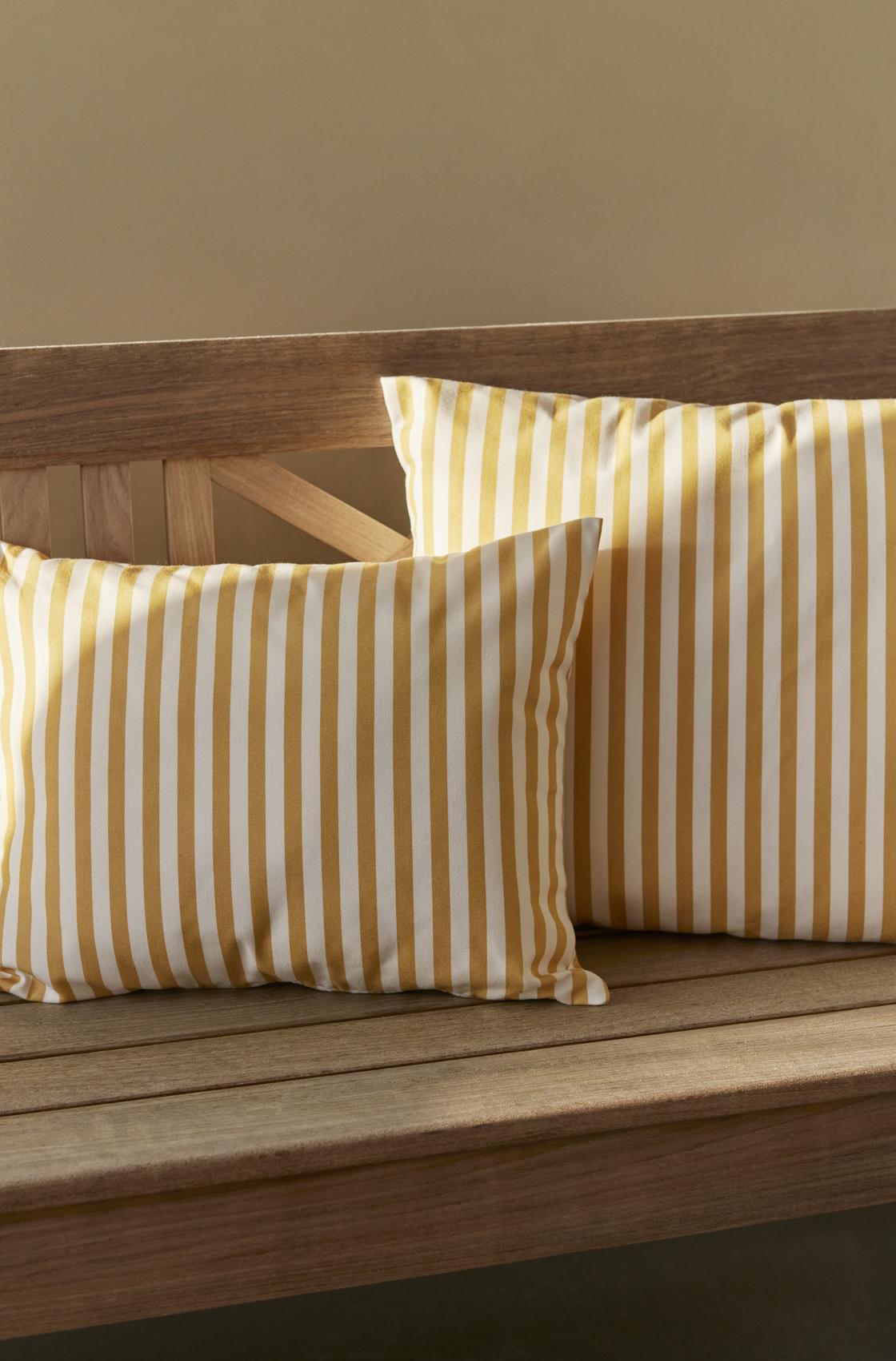 Fritz Hansen BARRIERE cushion - Image 11