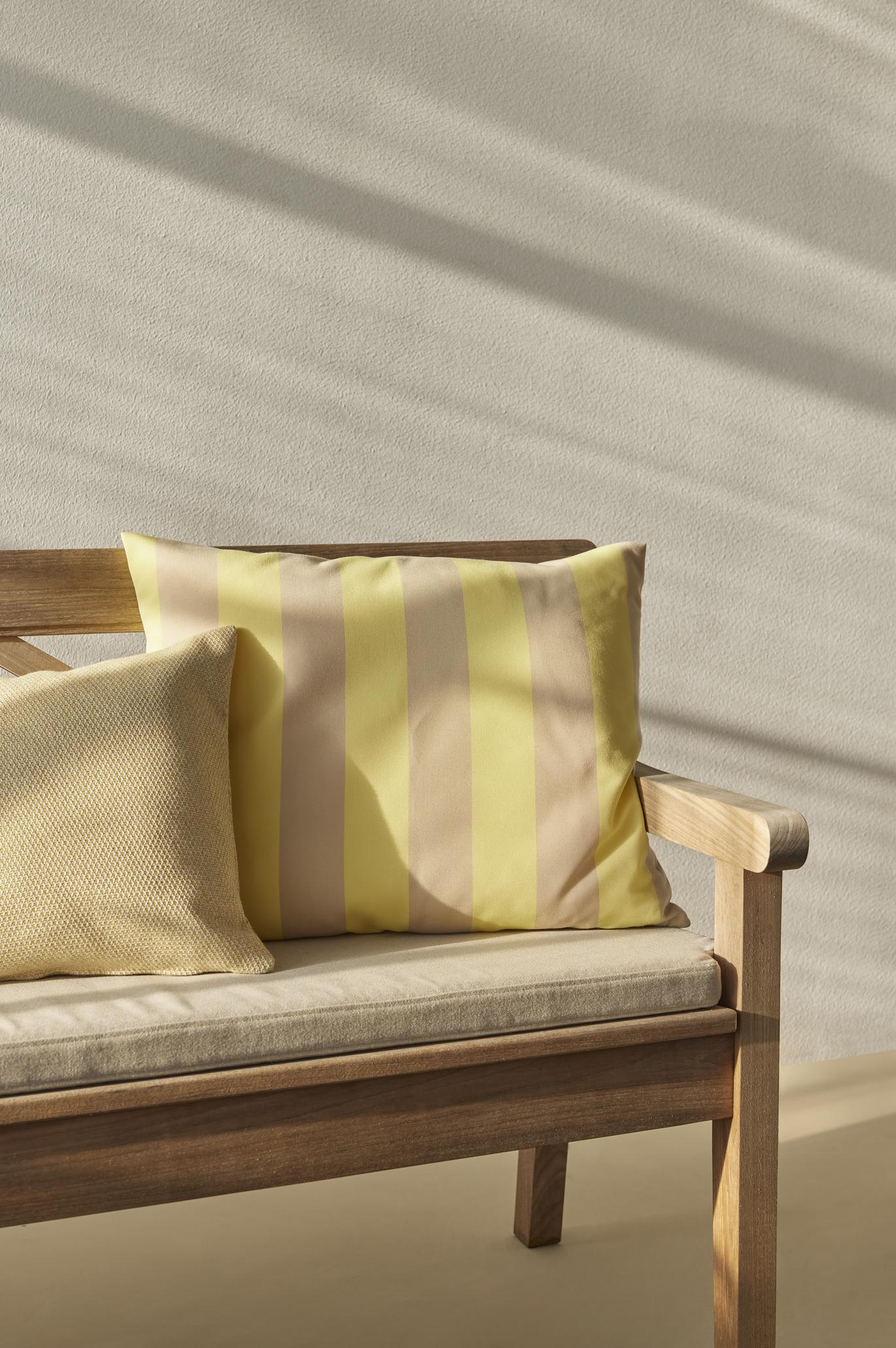 Fritz Hansen BARRIERE cushion - Image 7