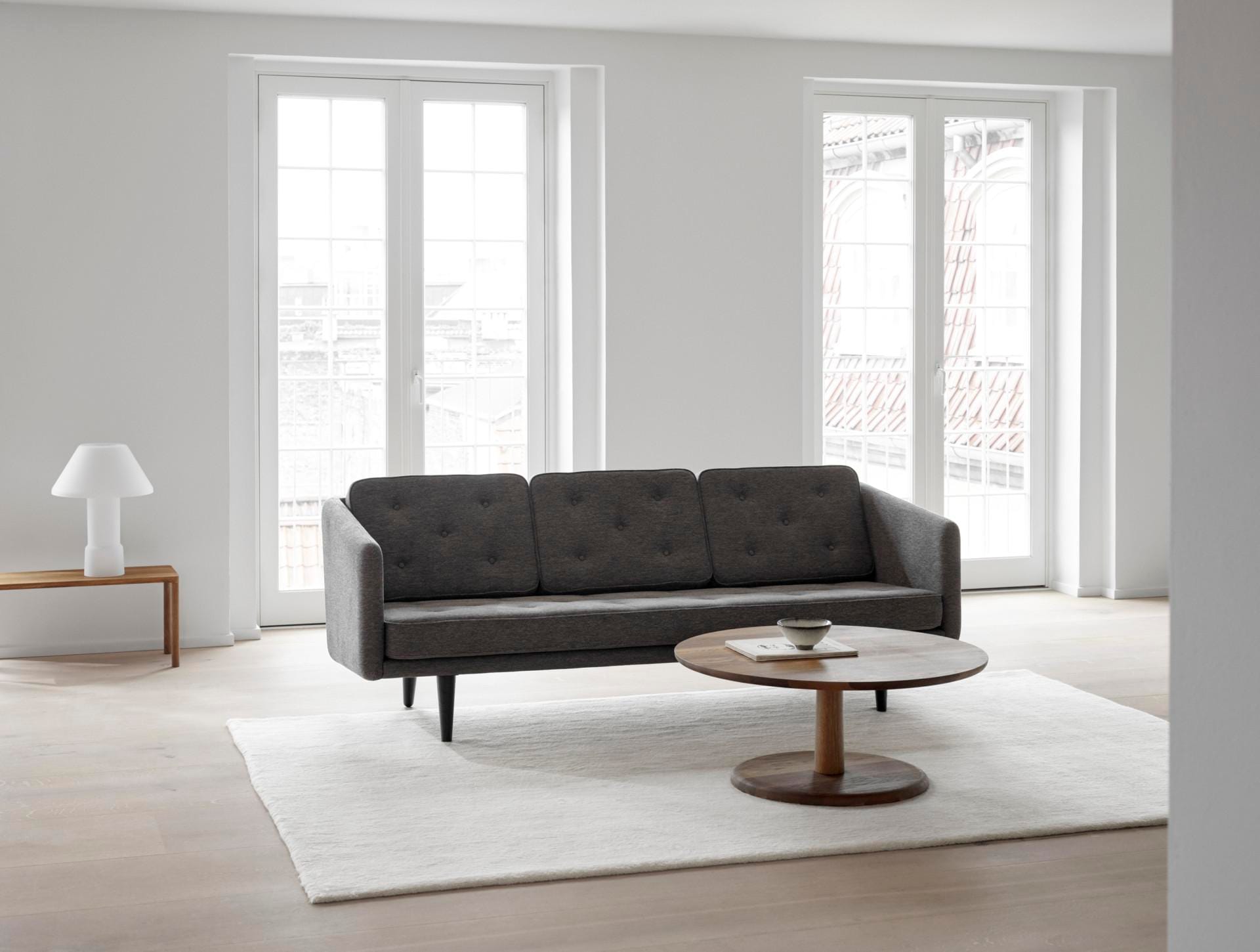 Fredericia PON coffee table Ø 90 cm, smoked oak - Image 3