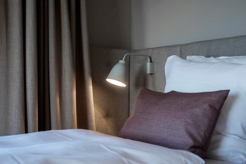 Fritz Hansen CARAVAGGIO READ wall lamp - Image 3