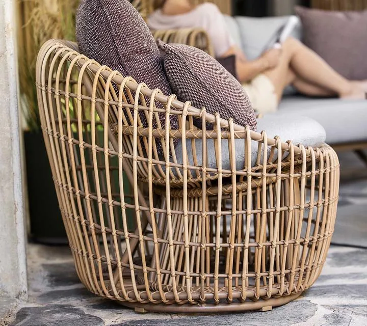 Cane-line NEST lounge chair, round, natural/light grey - Image 2
