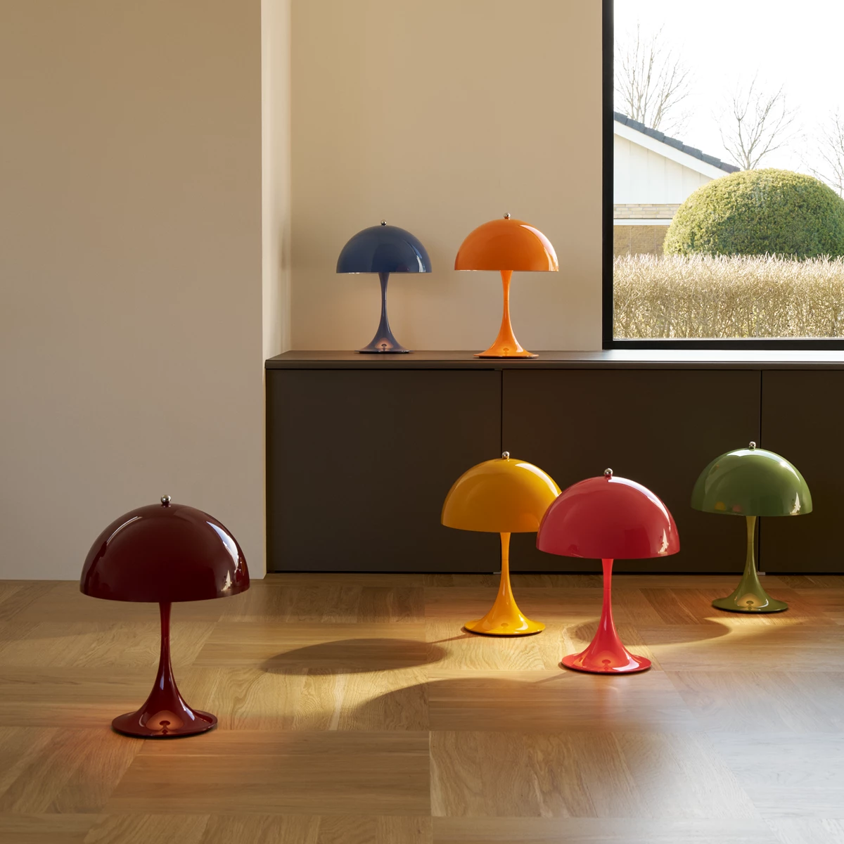 Louis Poulsen PANTHELLA 250 V3 PORTABLE table lamp - Image 3
