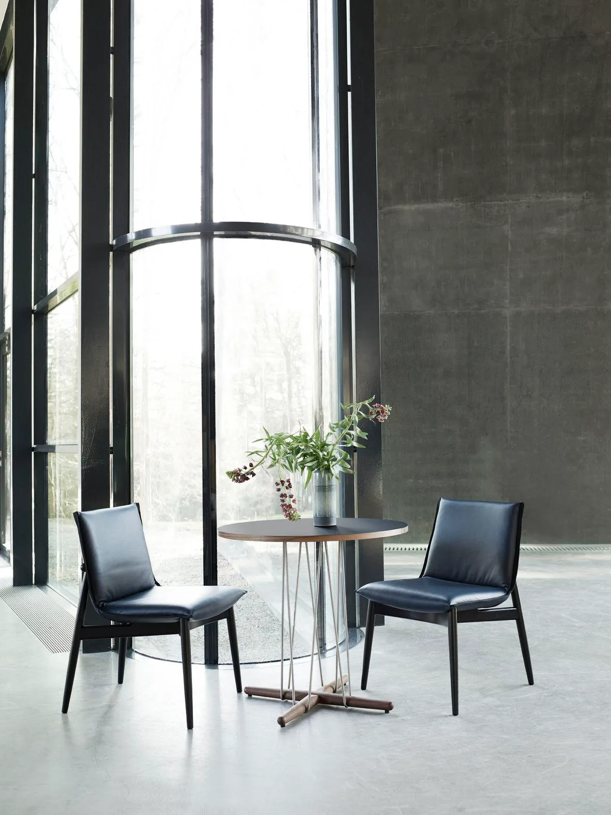 Carl Hansen E004 EMBRACE chair, oiled walnut / fabric upholstery - Image 4