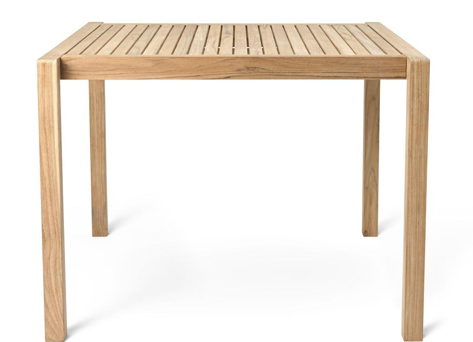 Carl Hansen AH902 -ruokapöytä
