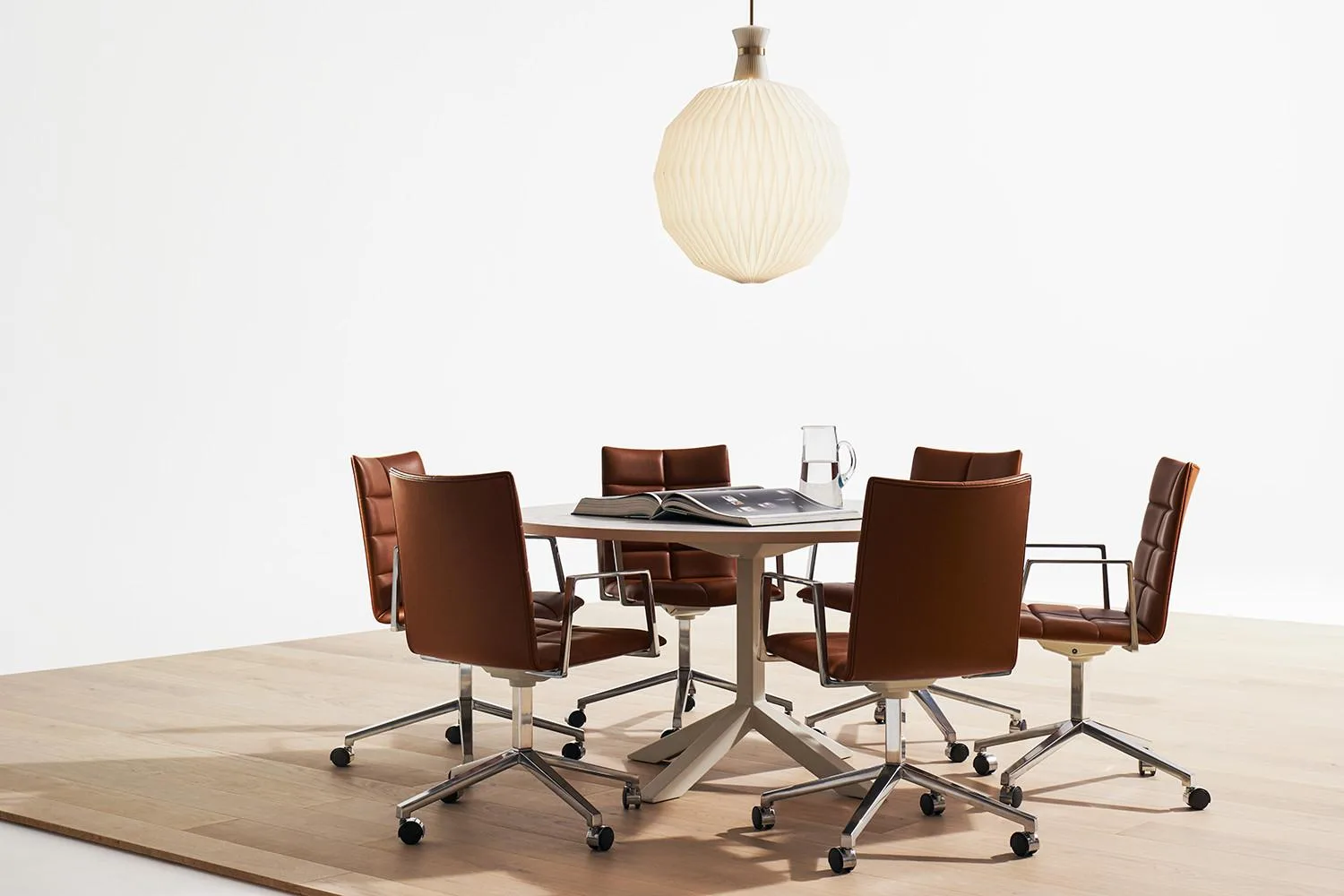 Lammhults ARCHAL office chair, black leather/aluminium - Image 3