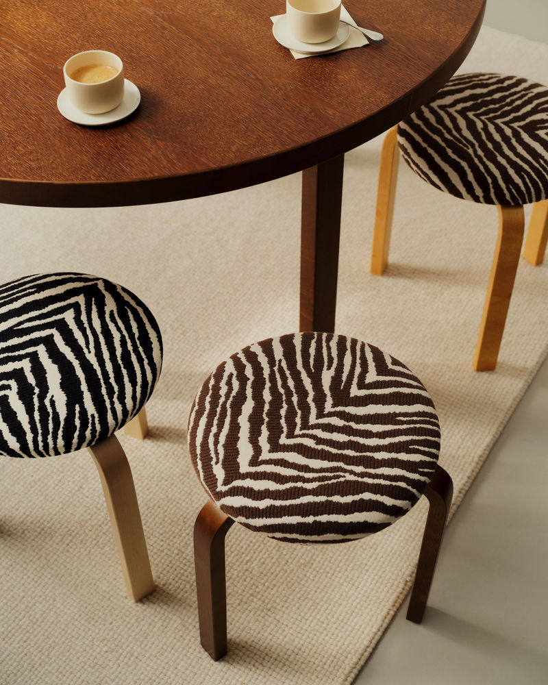 Artek STOOL 60 - Image 4