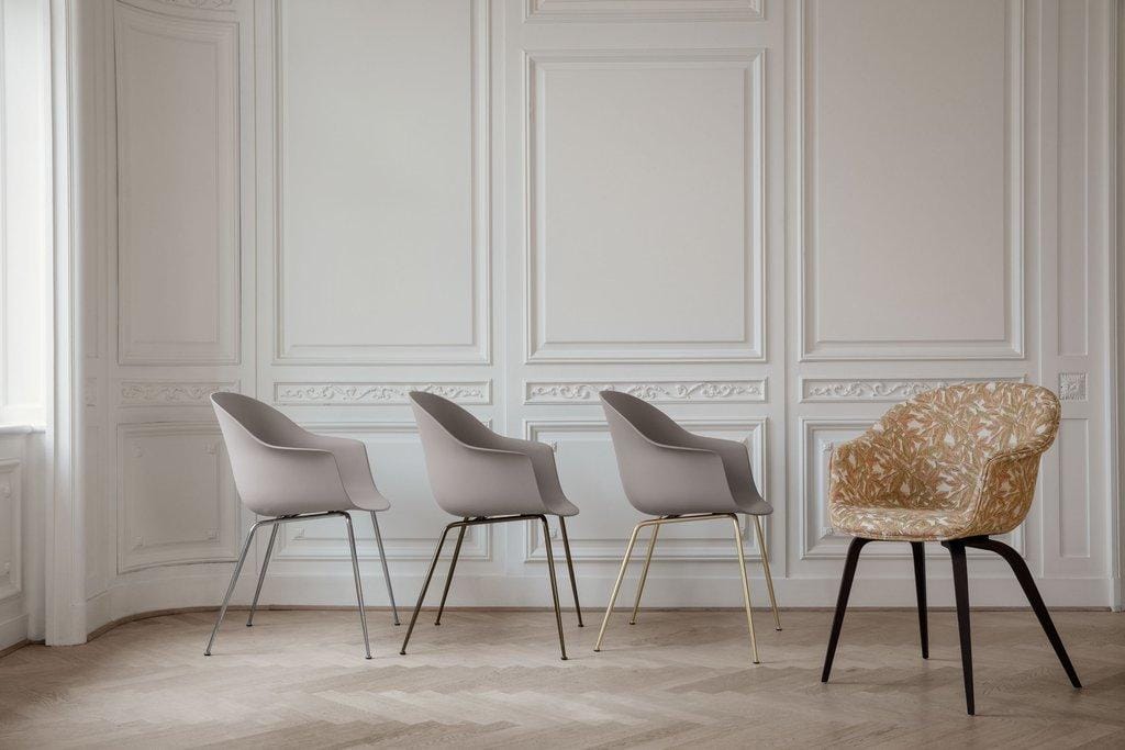 GUBI BAT dining chair, fully upholstered - Image 2