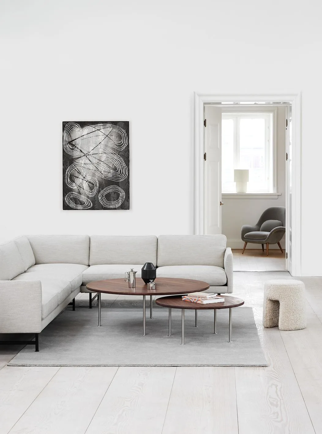 Fredericia SEQUOIA -rahi, luonnonvalkoinen lampaankarva - Image 4
