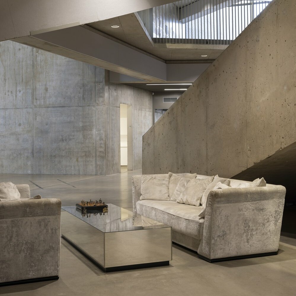Fleming Collection BORGHESE 160 sofa - Image 4