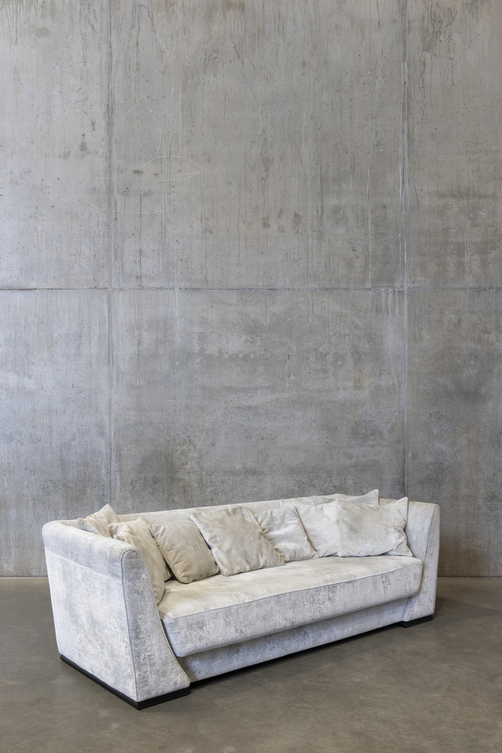 Fleming Collection BORGHESE 220 sofa - Image 2
