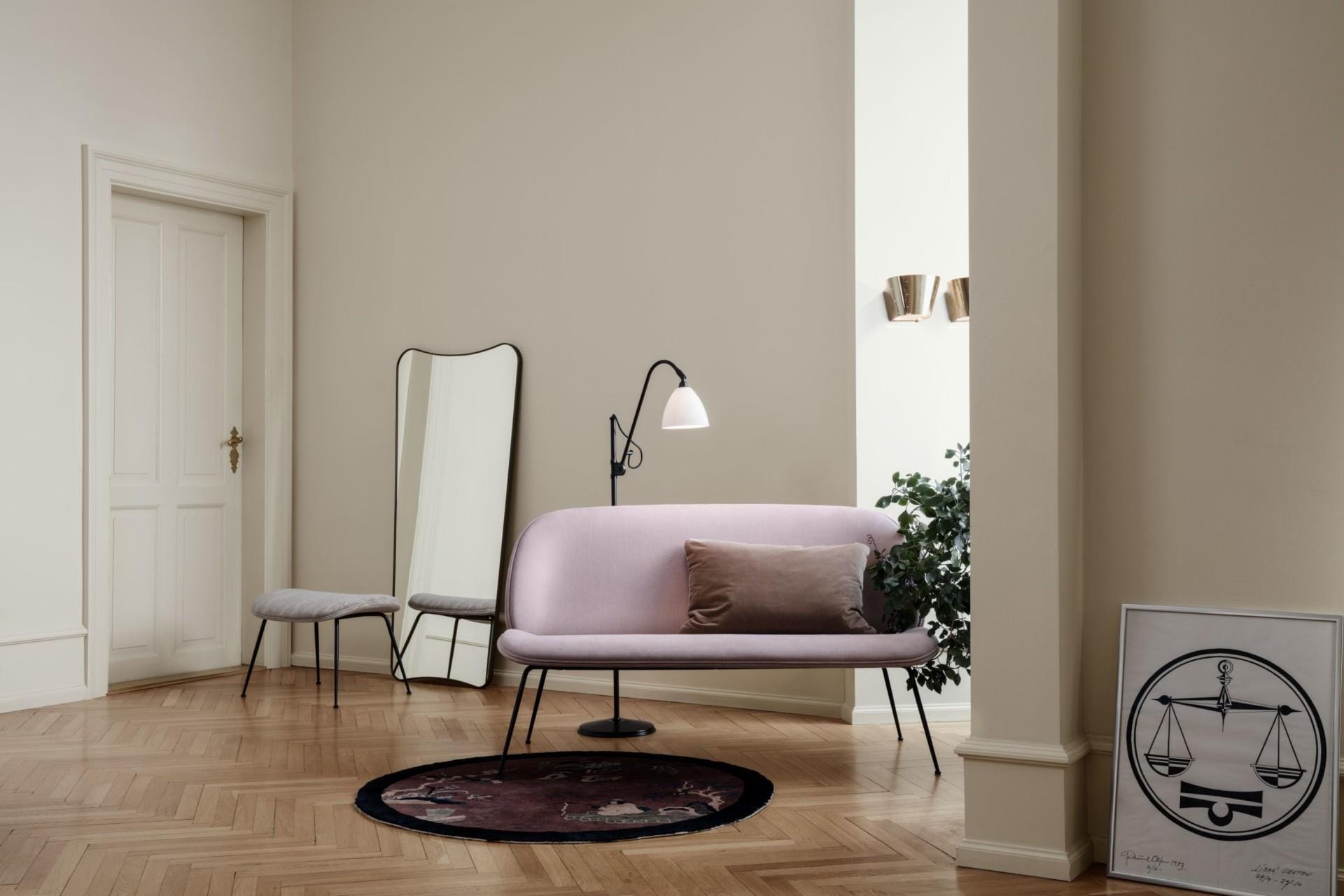 GUBI F.A. 33 -peili, 70x146cm, musta messinki - Image 2