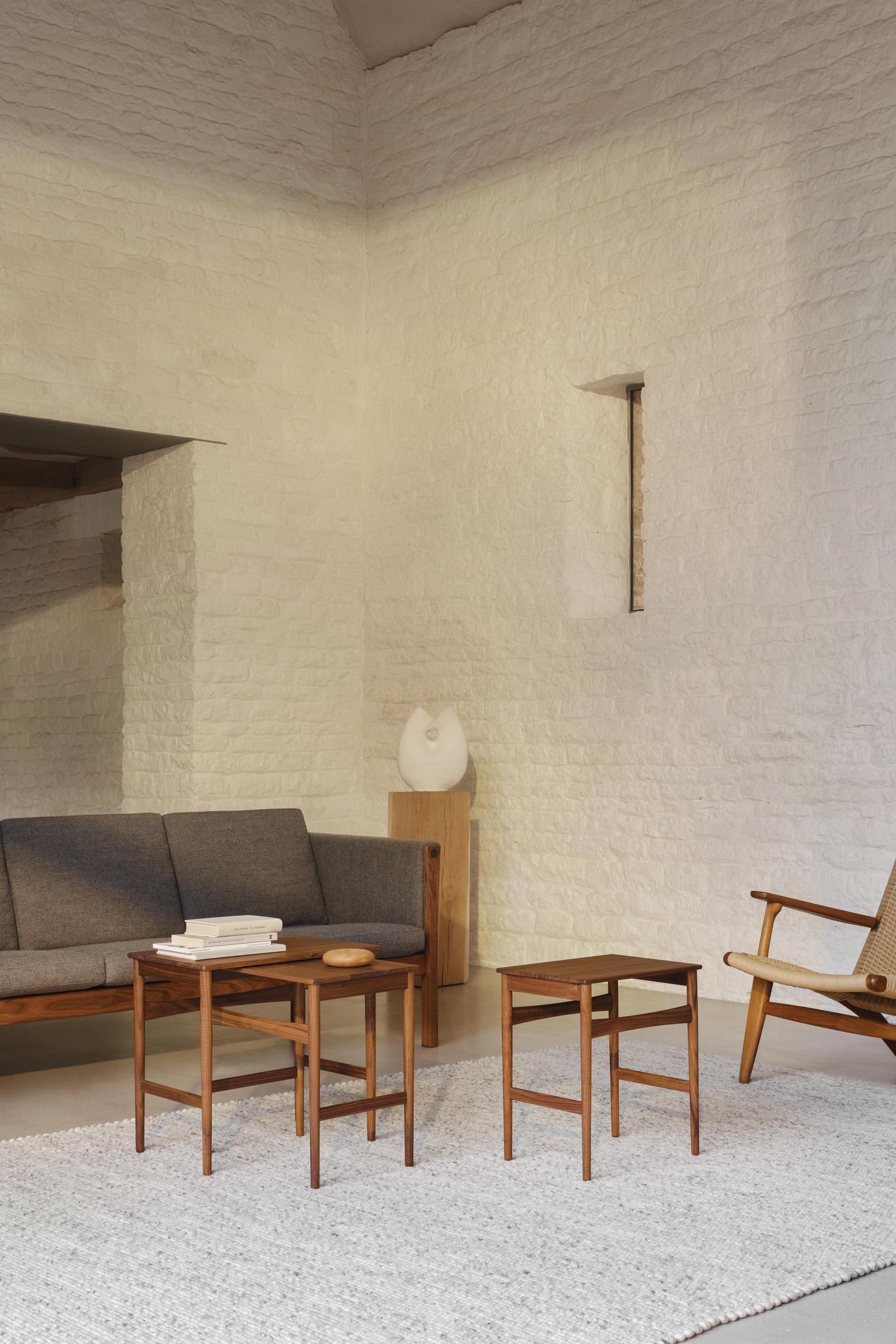Carl Hansen CH004 NESTING side tables - Image 7