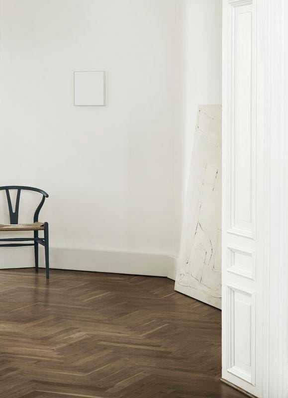 Carl Hansen CH24 chair, soft grey - Image 7