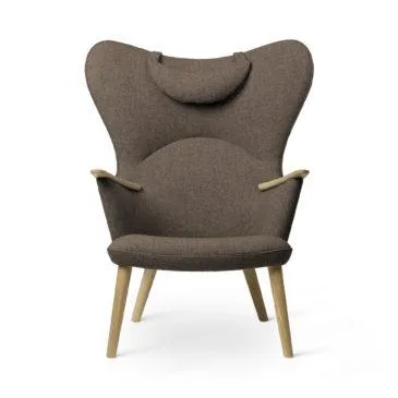 Carl Hansen CH78 MAMA BEAR armchair, brown / oiled oak