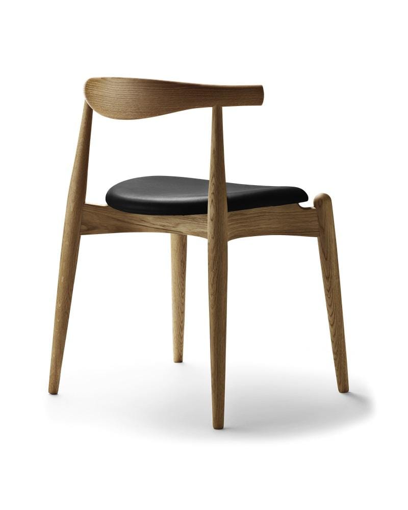 Carl Hansen CH20 chair, oiled oak / black leather