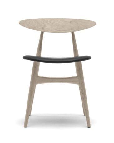 Carl Hansen CH33P chair, white oiled oak / black leather