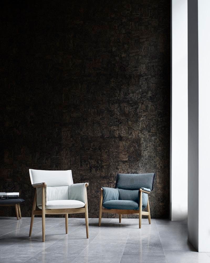 Carl Hansen E005 EMBRACE chair, oiled oak / leather - Image 4