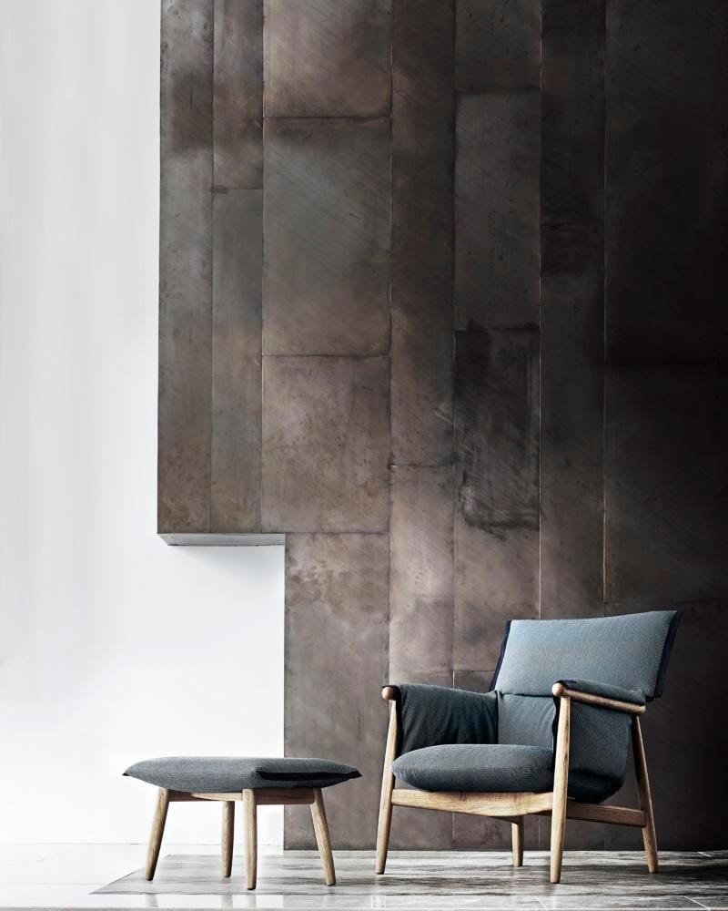 Carl Hansen E015 EMBRACE lounge chair, black painted oak / leather - Image 4