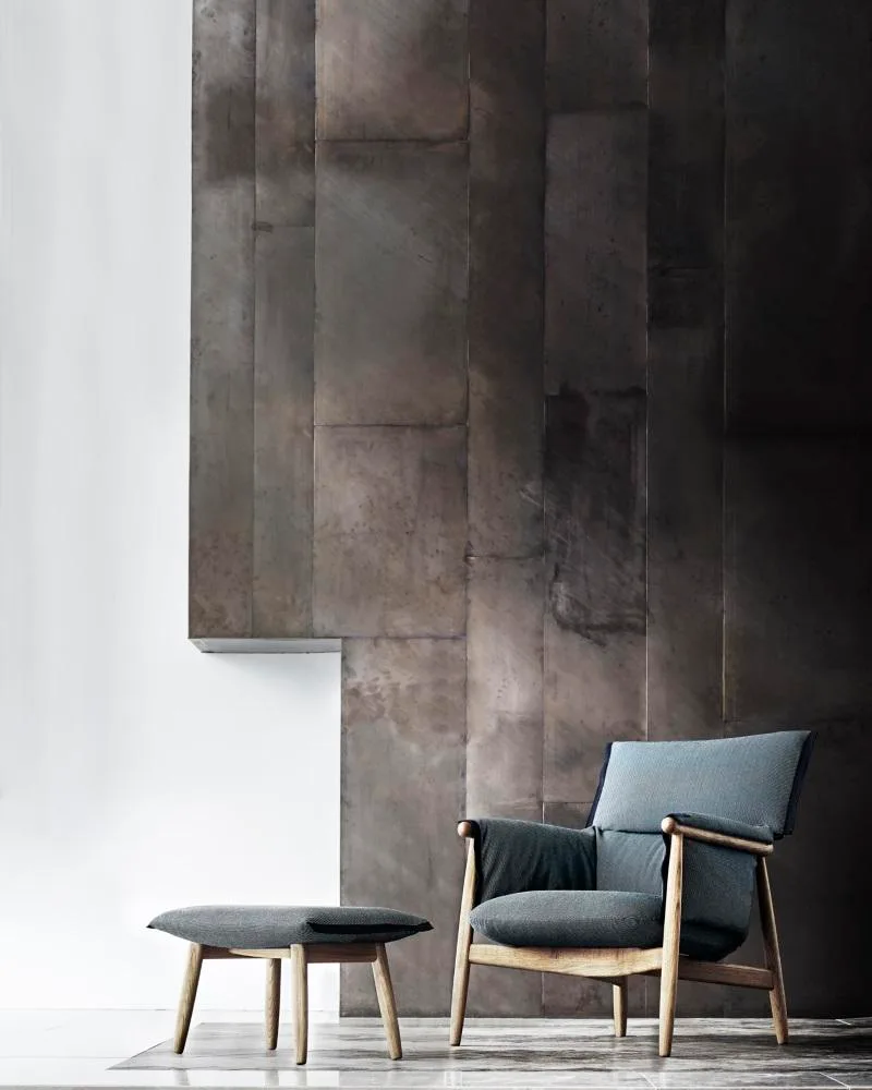 Carl Hansen E015 EMBRACE armchair, oiled oak / fabric upholstery - Image 4