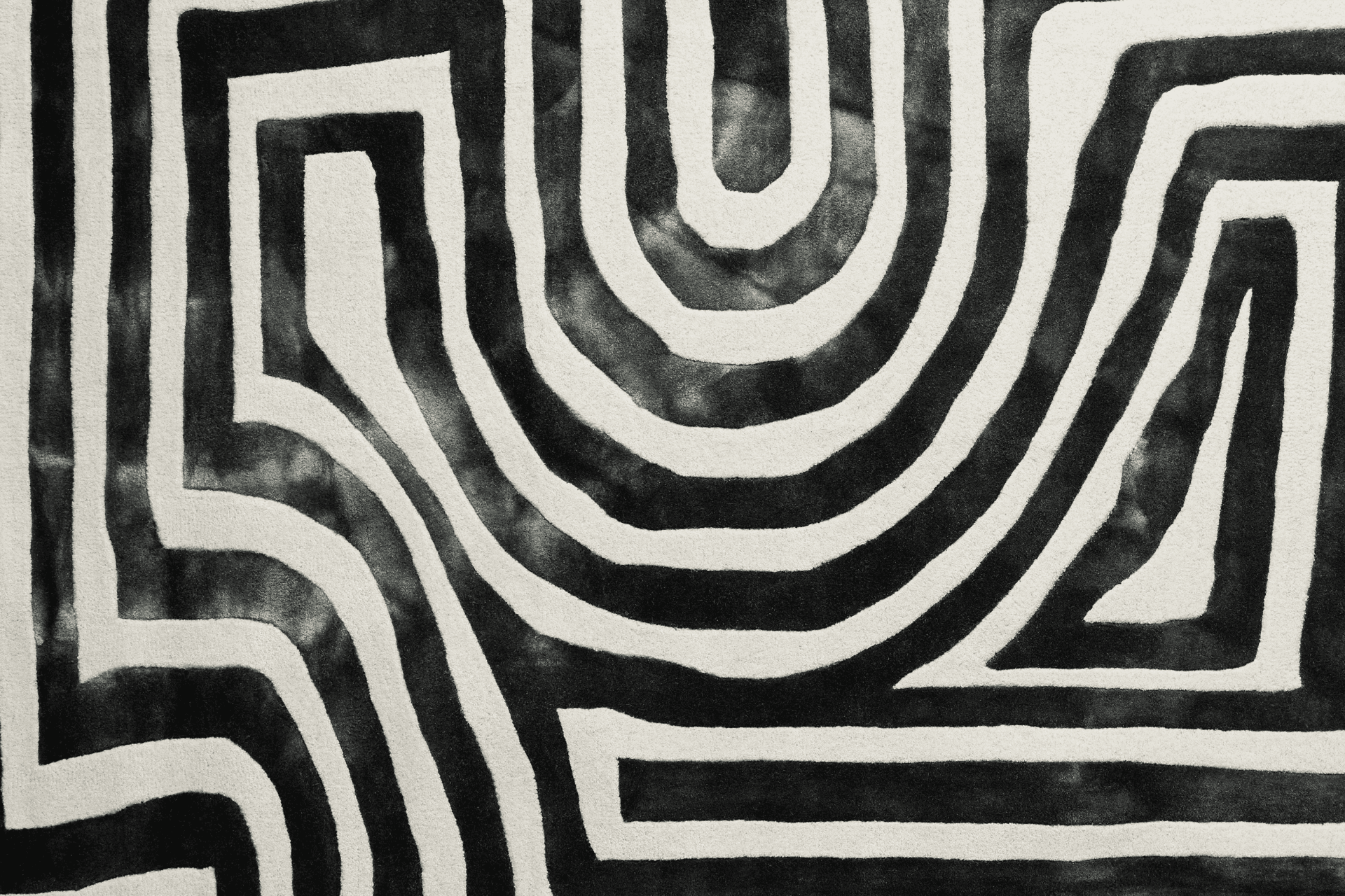 Dusty Deco PSYCHEDELIC LABYRINTH rug - Image 2