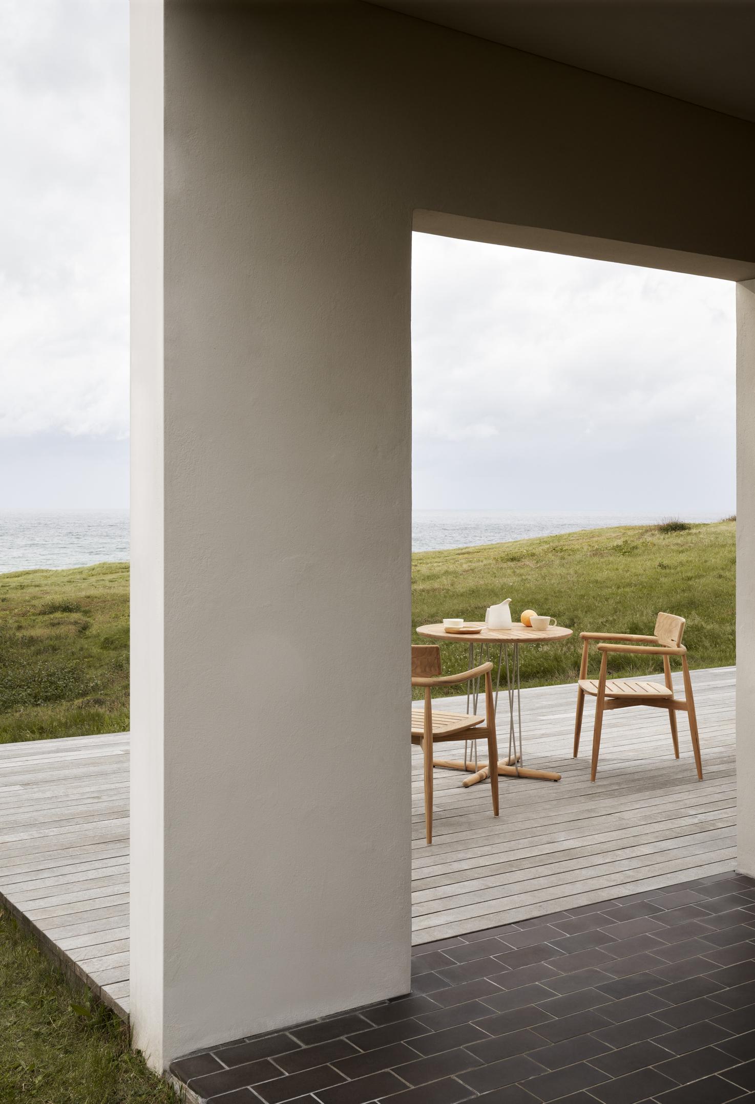 Carl Hansen E008 EMBRACE -tuoli - Image 4