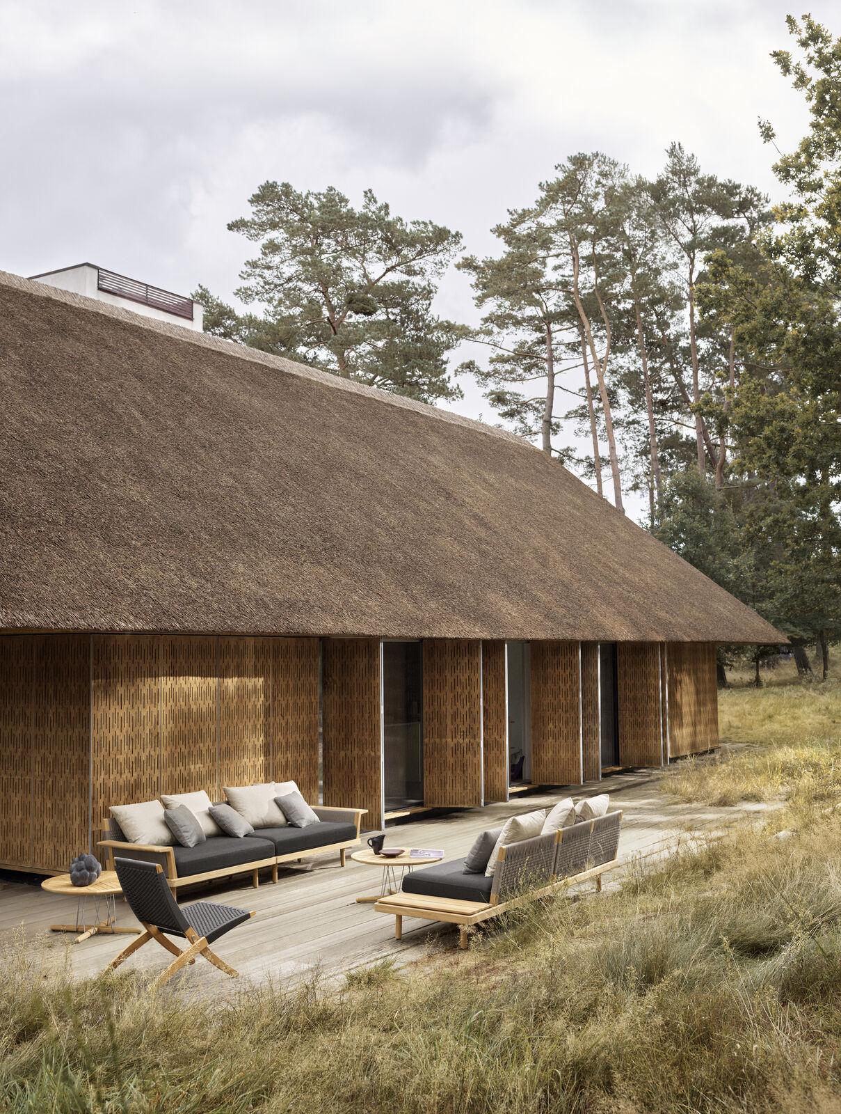 Carl Hansen EMBRACE-3-istuttava sohva - Image 8