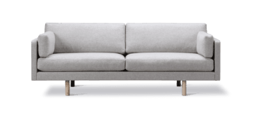 Fredericia EJ220 -2-istuttava sohva 212cm, vaaleanharmaa/saippuoitu tammi