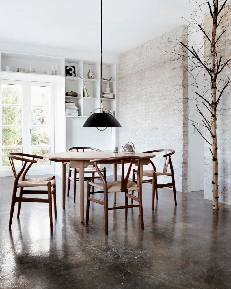 Carl Hansen CH337 dining table - Image 2