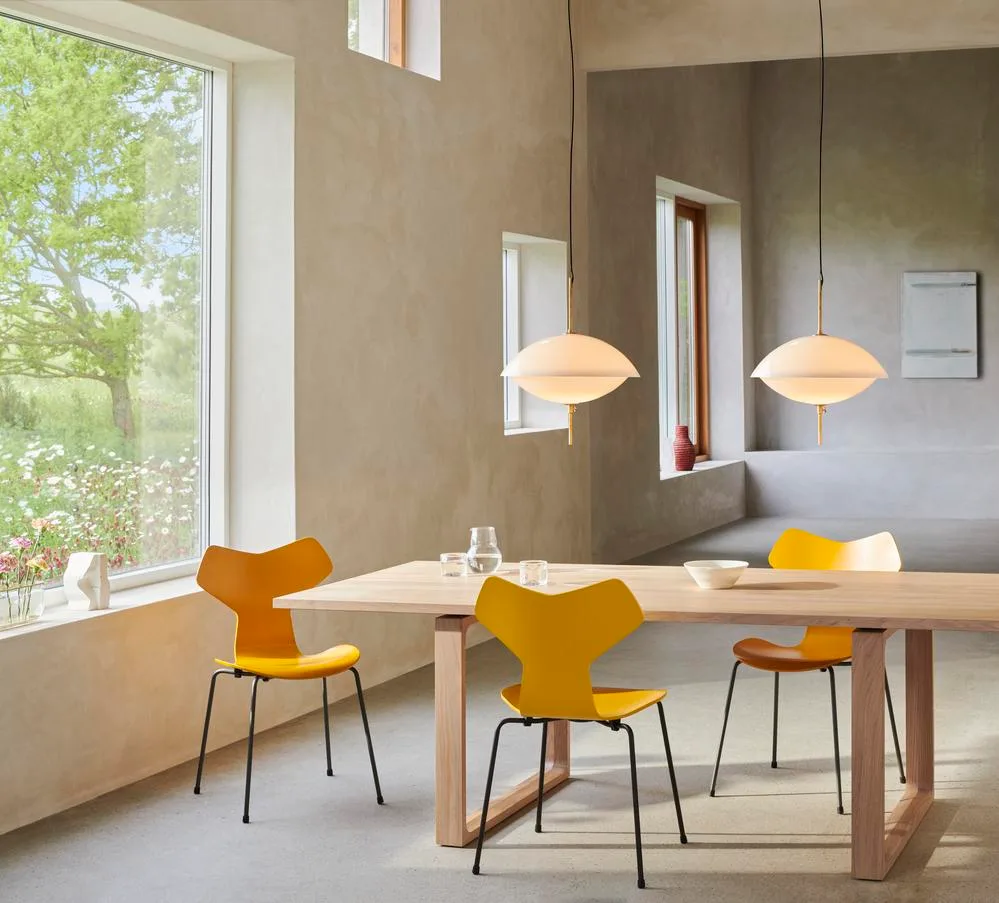 Fritz Hansen GRAND PRIX chair - Image 8