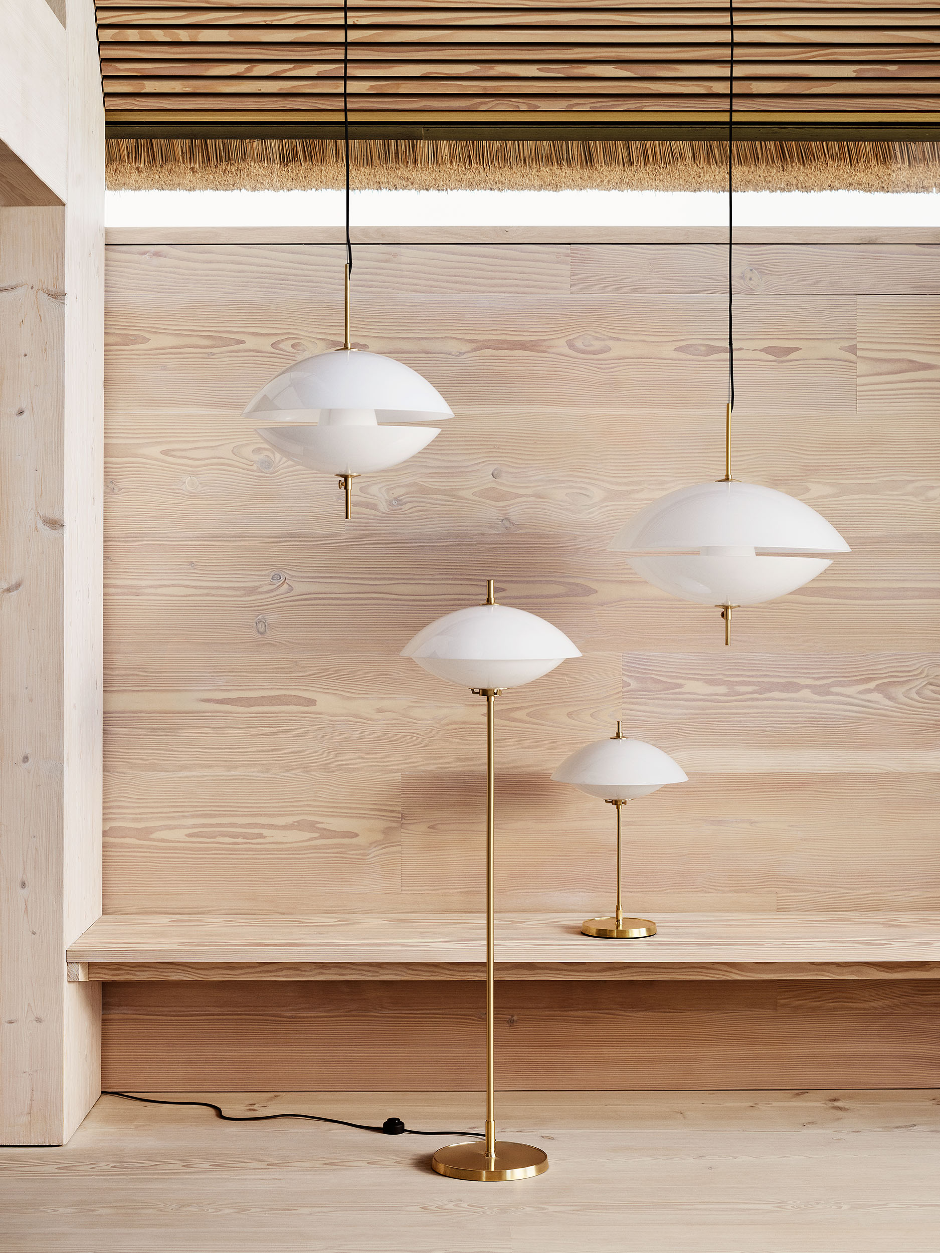 Fritz Hansen CLAM-pöytävalaisin - Image 5