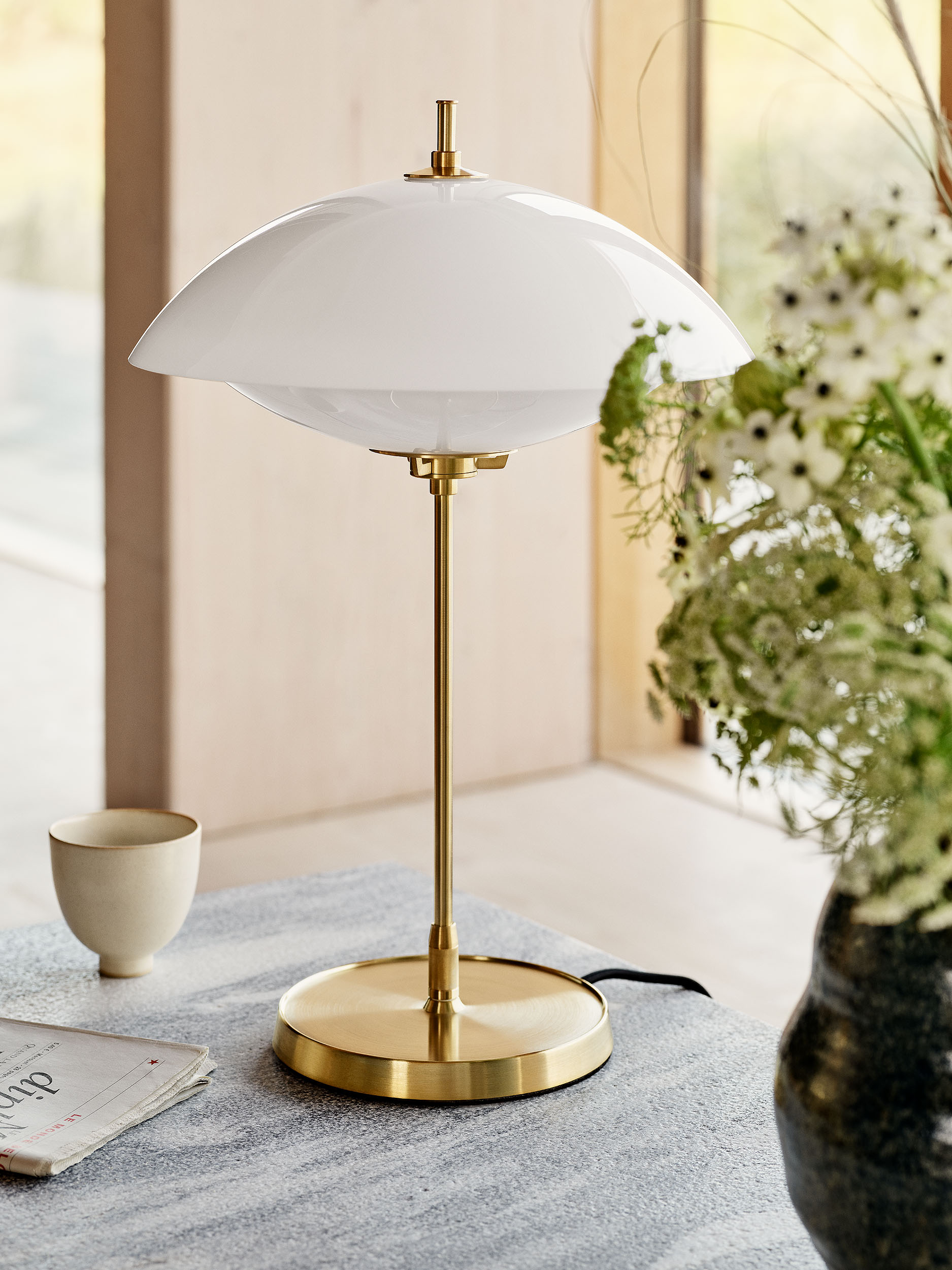 Fritz Hansen CLAM-pöytävalaisin - Image 4