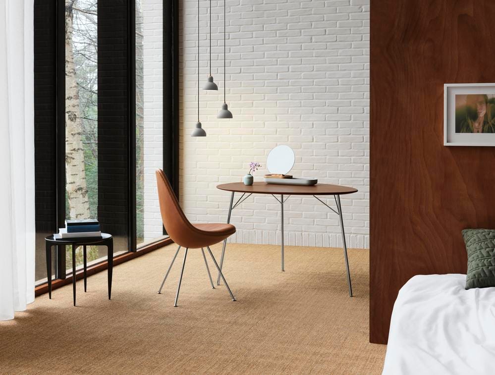 Fritz Hansen TRAY table - Image 3