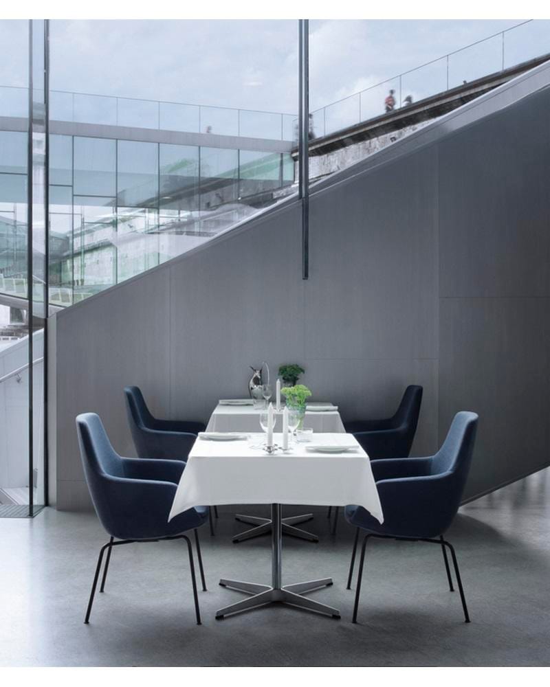 Fritz Hansen LITTLE GIRAFFE -tuoli - Image 2