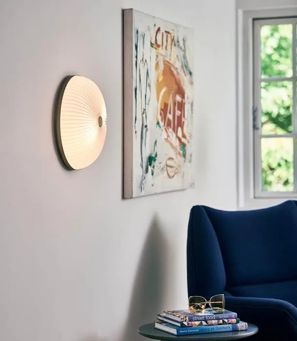 Le Klint LAMELLA, seinä-/kattovalaisin, Ø50 cm, valkoinen/alumiini - Image 2