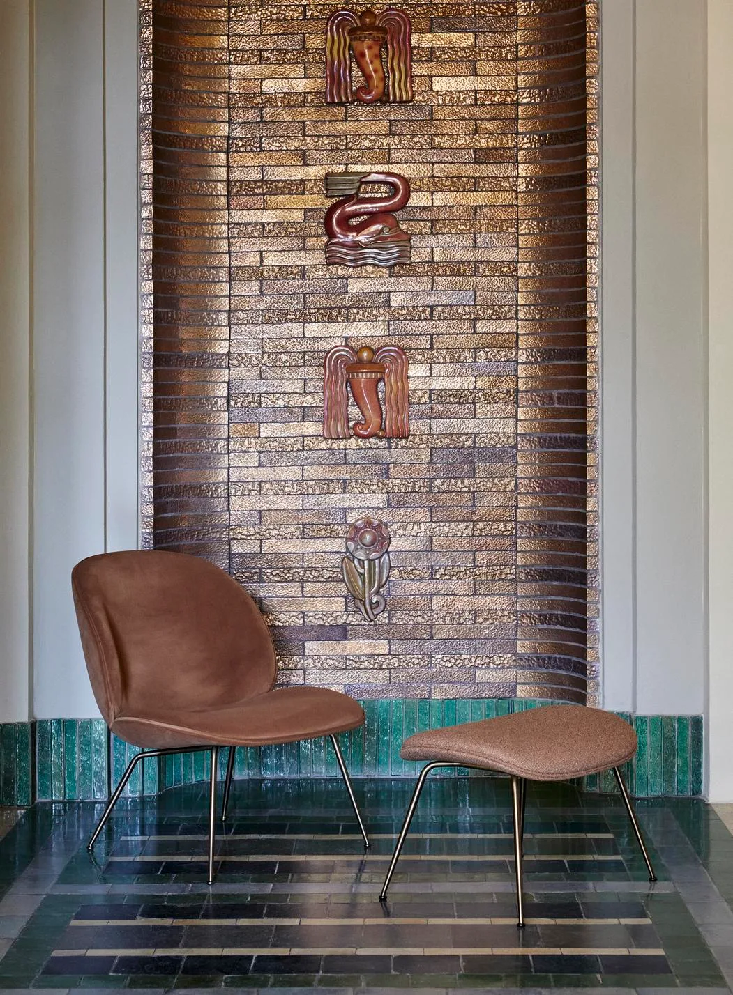 GUBI BEETLE lounge chair - Image 3