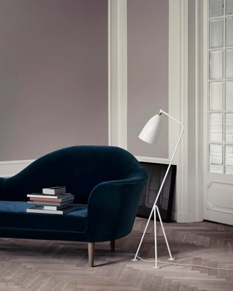 GUBI GRÄSHOPPA floor lamp, white - Image 3