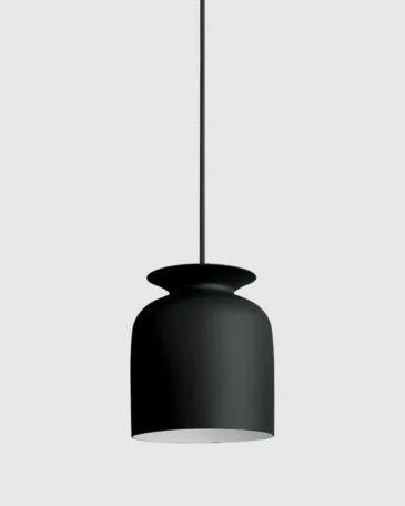 GUBI RONDE Ø20cm -riippuvalaisin, musta