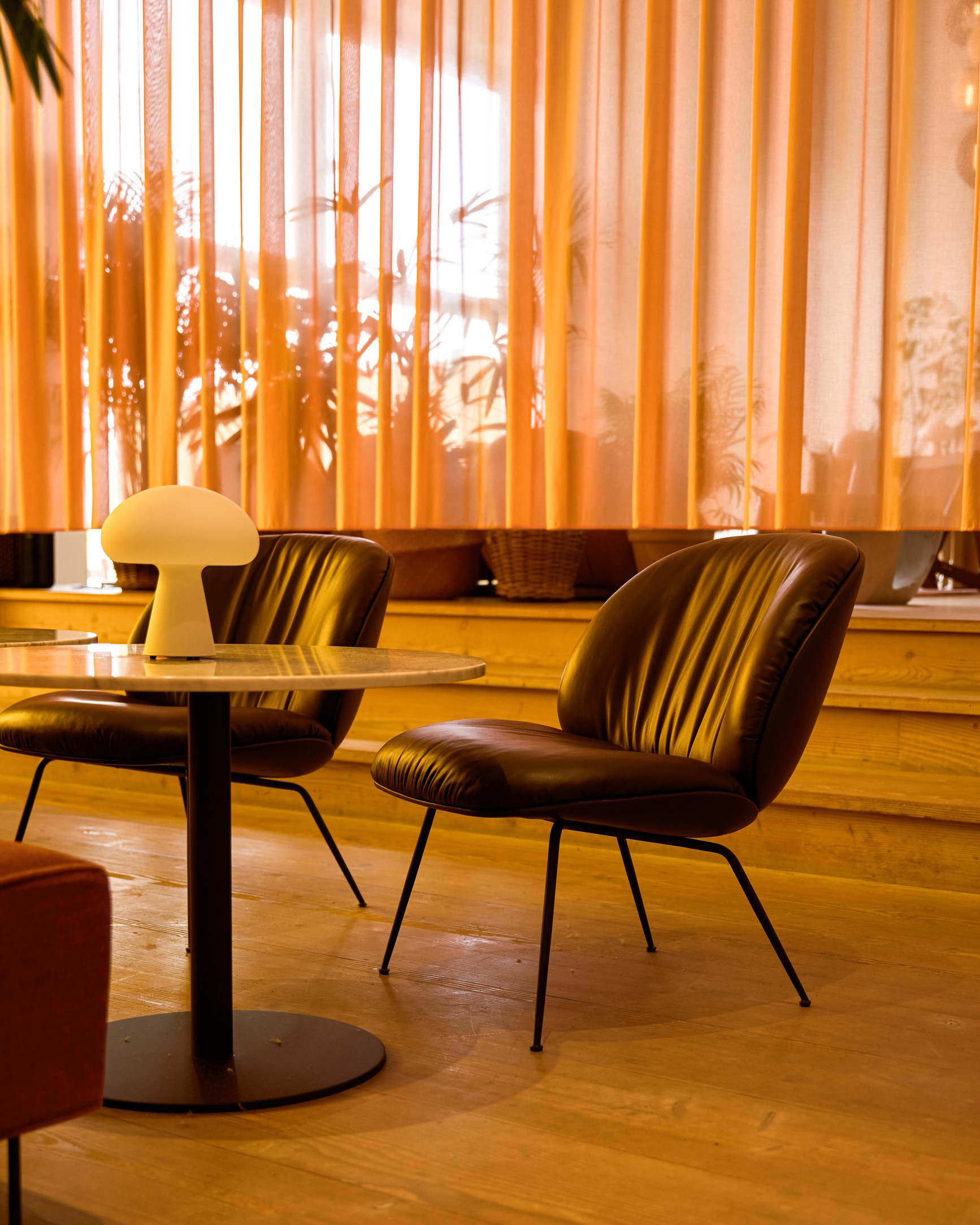 GUBI BEETLE SOFT lounge chair - Image 2