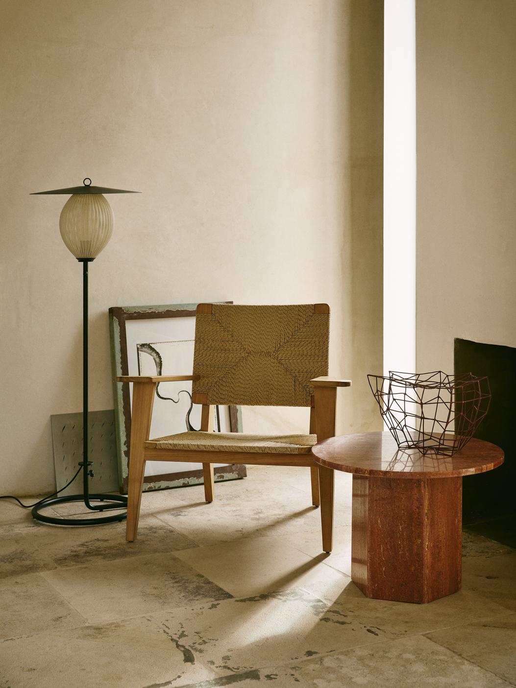 GUBI F-CHAIR lounge chair - Image 2
