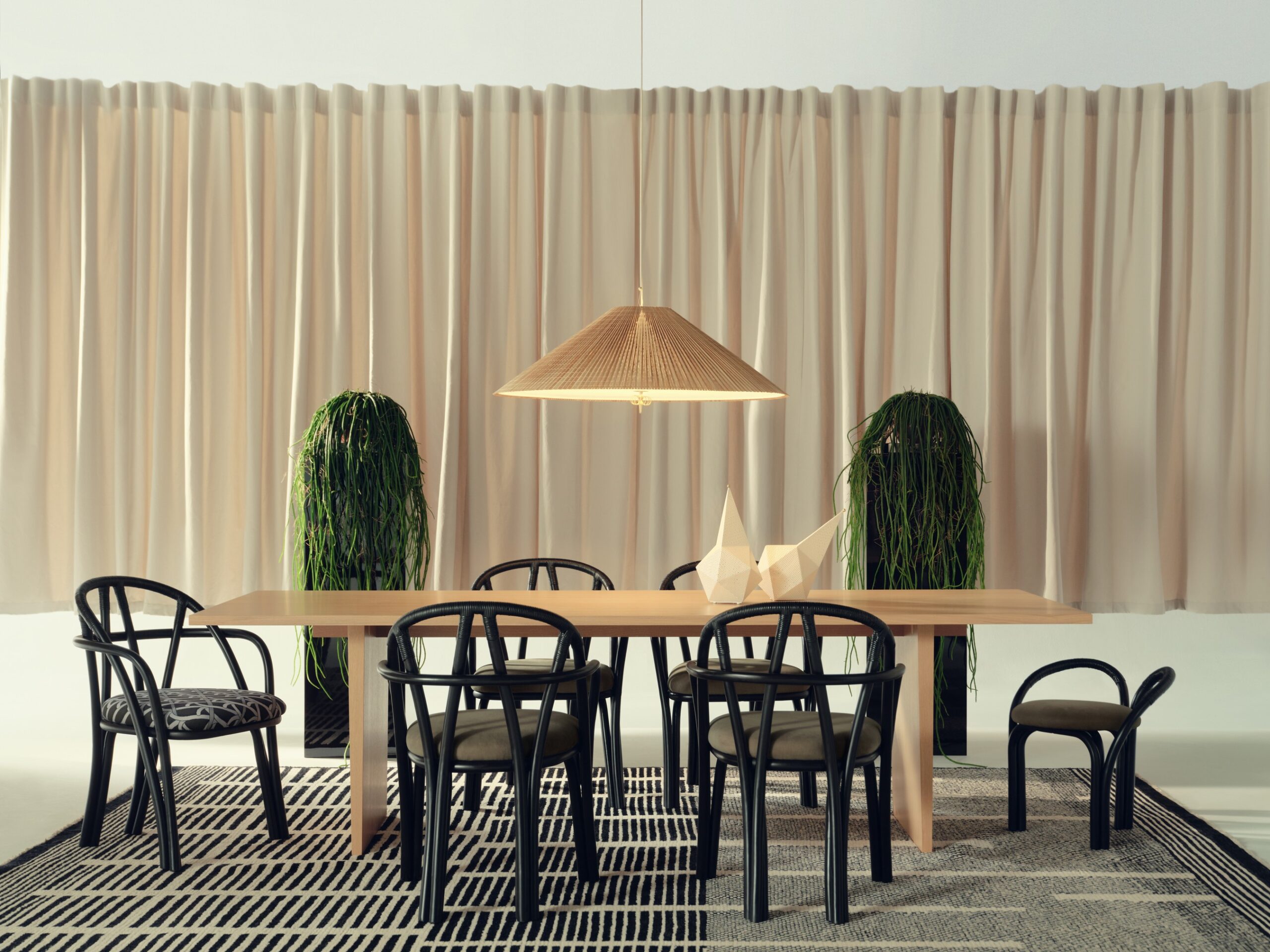 GUBI BISTRA stool - Image 2