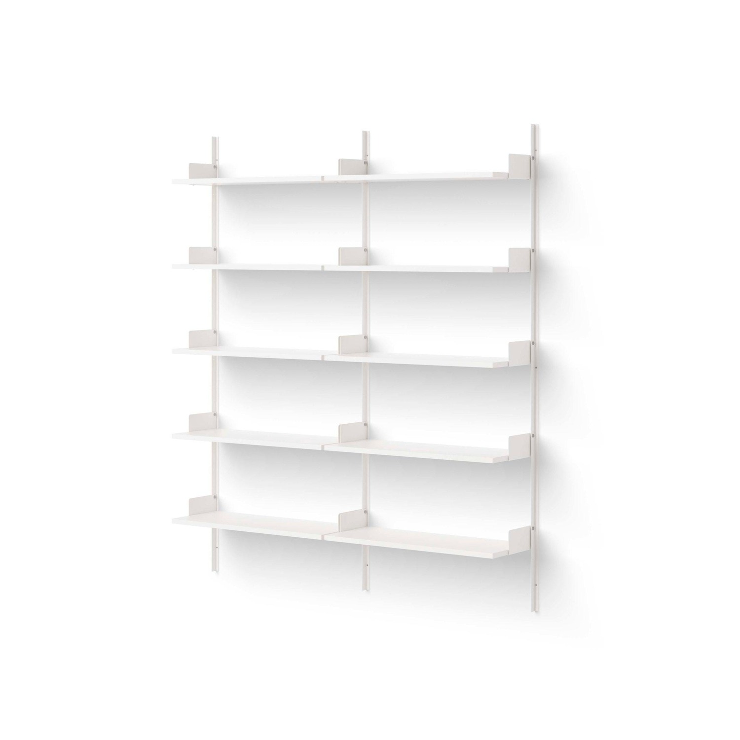 New Works LIBRARY -hylly