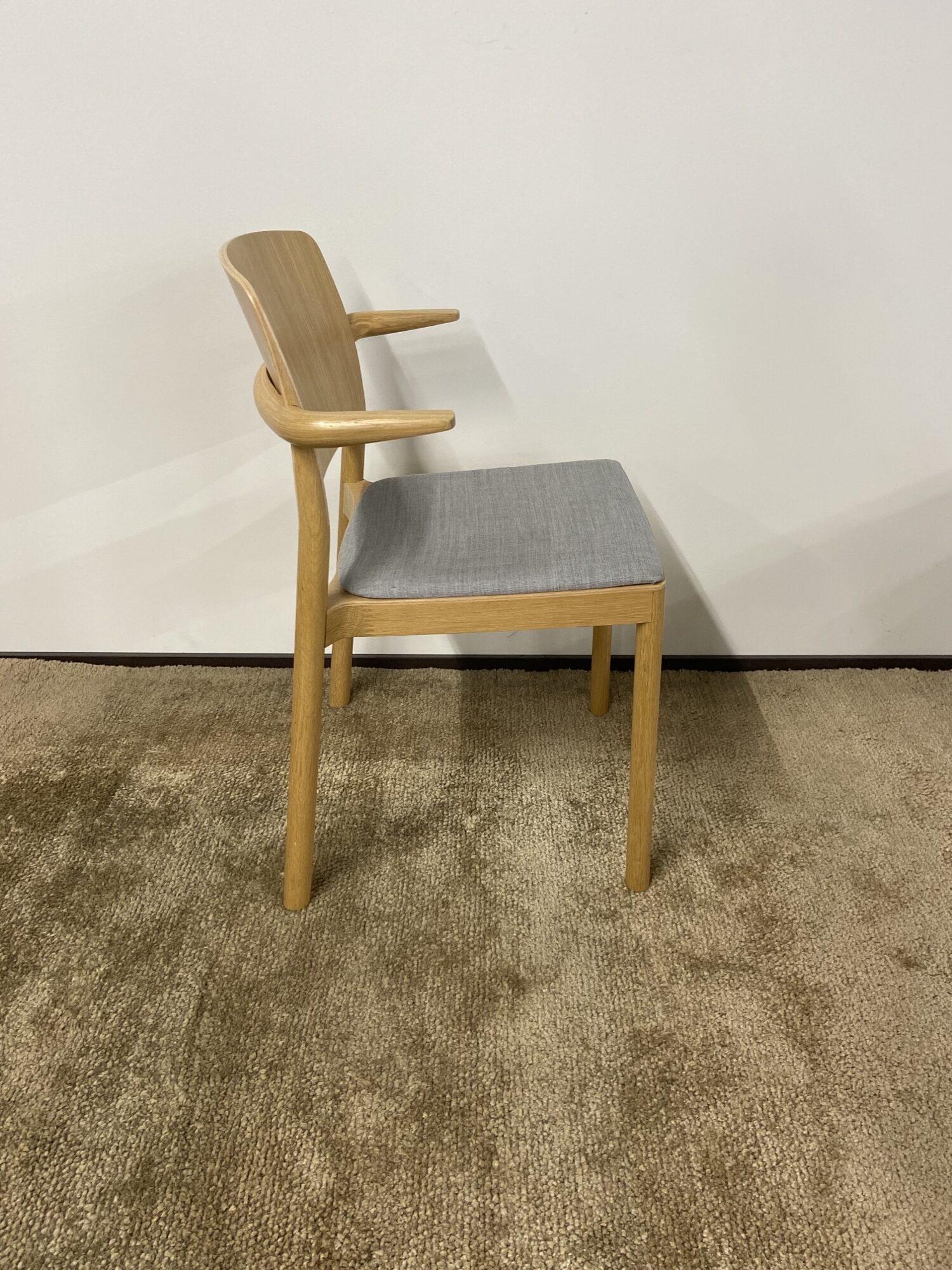 Swedese GRACE -tuoli, tammi/harmaa, outlet - Image 2