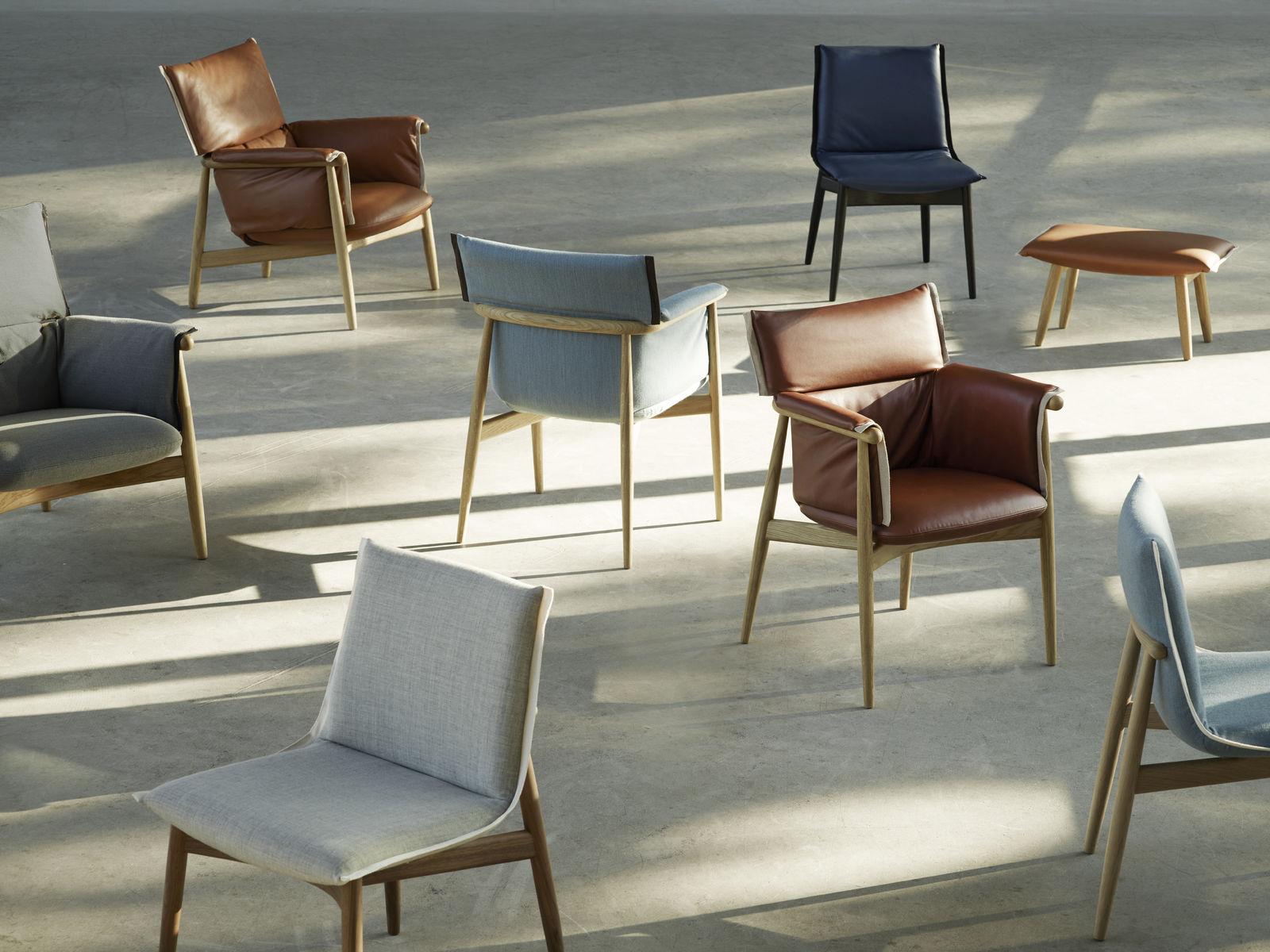 Carl Hansen E004 EMBRACE chair, black oak / leather - Image 4