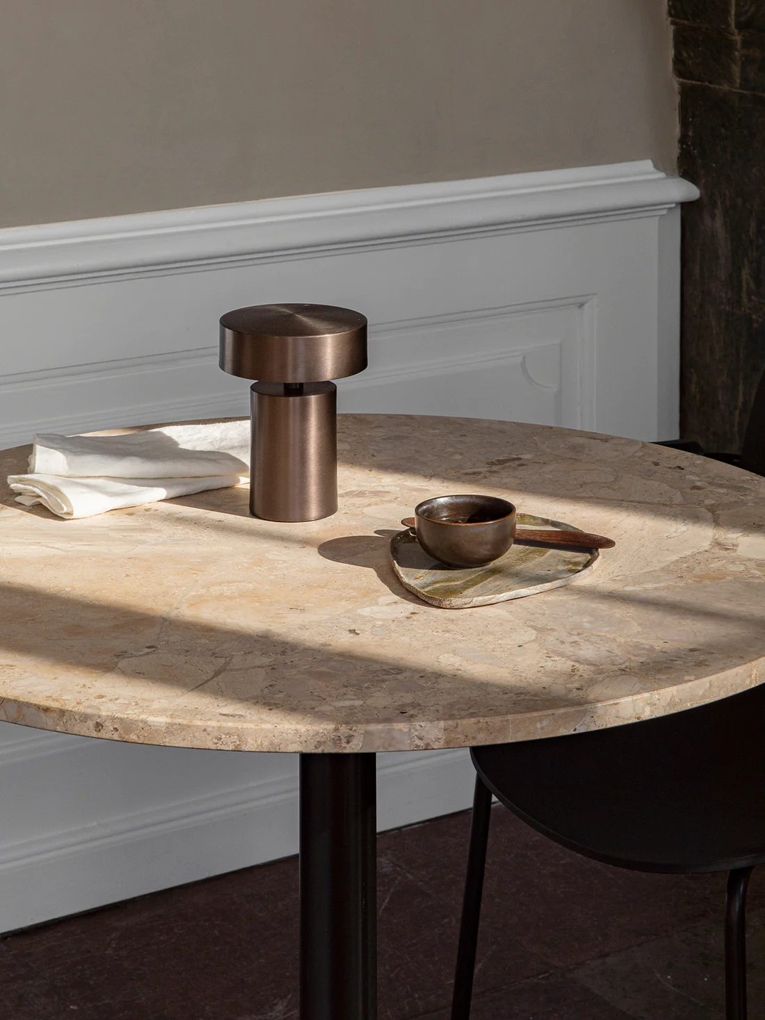 Audo Copenhagen HARBOUR table - Image 5
