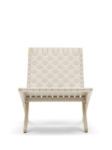 Carl Hansen MG501 lounge chair, soaped oak / natural webbing