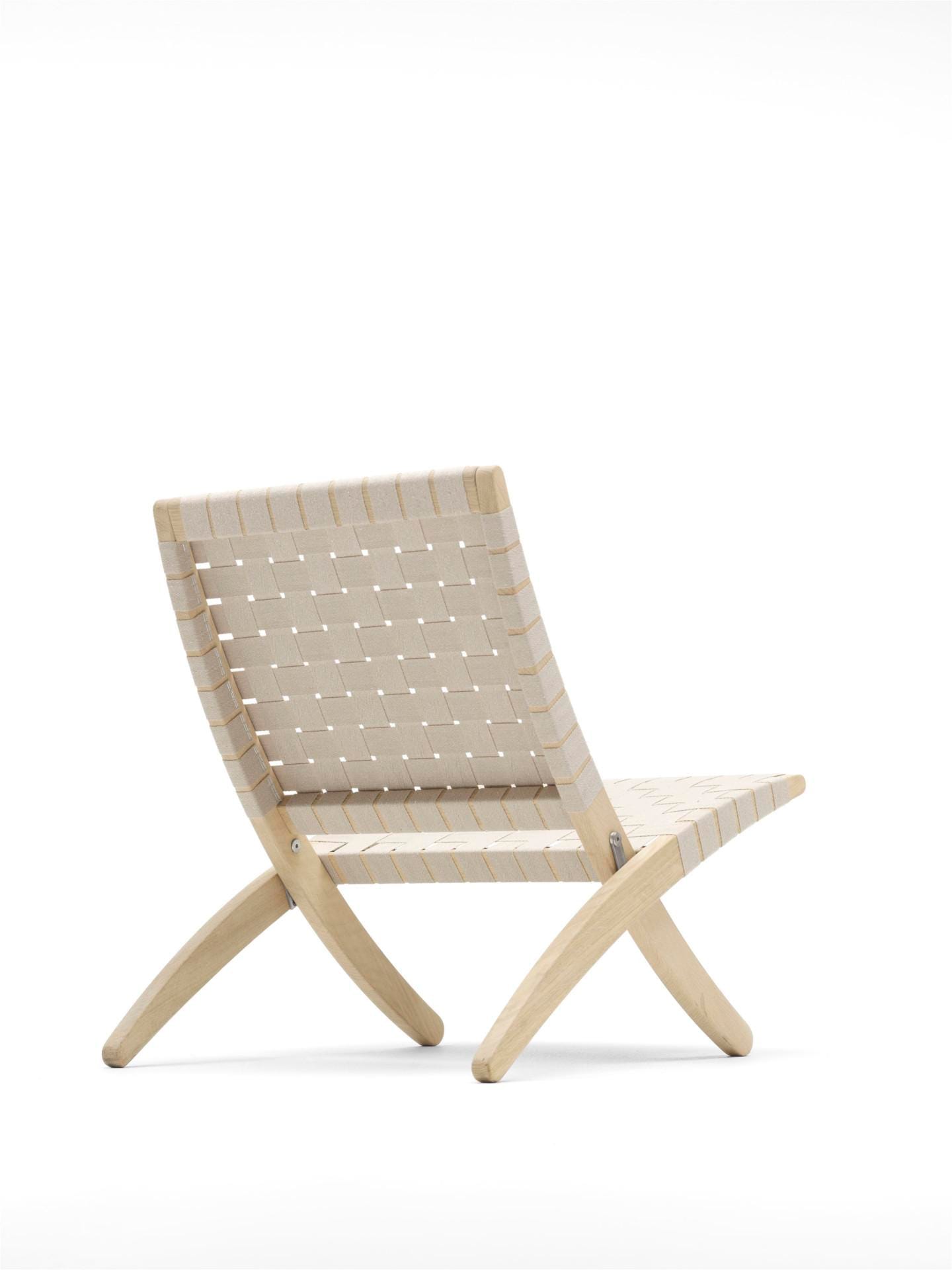 Carl Hansen MG501 lounge chair, soaped oak / natural webbing - Image 3