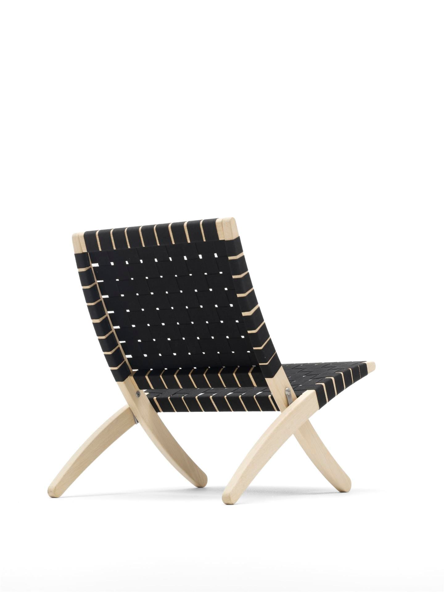 Carl Hansen MG501 lounge chair, soaped oak / black webbing - Image 2
