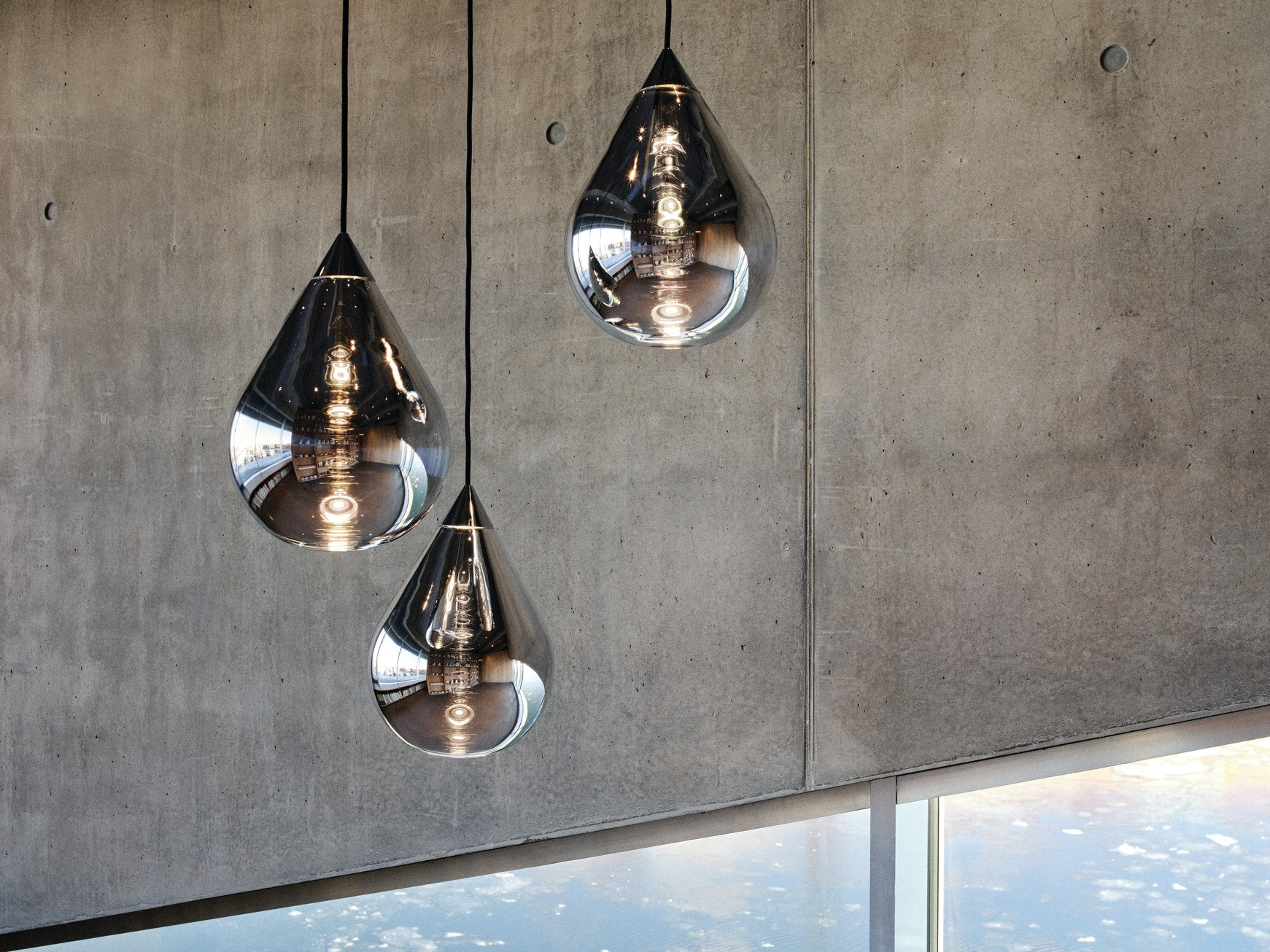 Tom Dixon FLARE BEAD pendant - Image 3